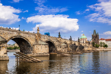 Fototapeta na wymiar Karlov or Charles bridge in Prague