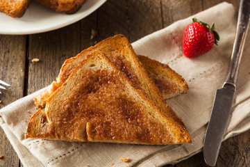 Homemade Sugar and Cinnamon Toast