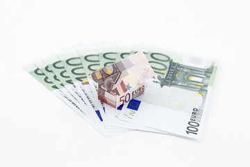 100 € Money with 50 Euro House