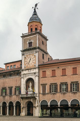 Fototapeta na wymiar Modena town Hall, Italy