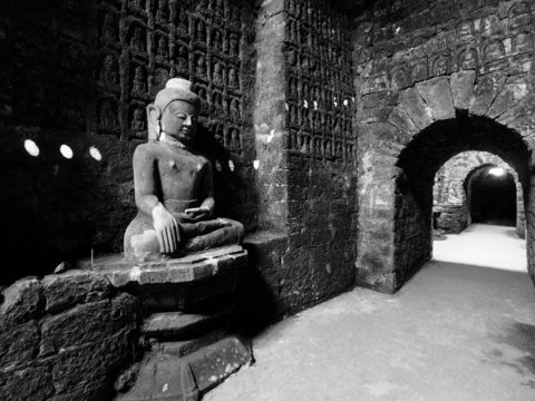 Ko Thaung Temple In Mrauk U, Burma