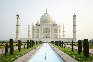 Fototapeta na wymiar Taj mahal, famous place of India