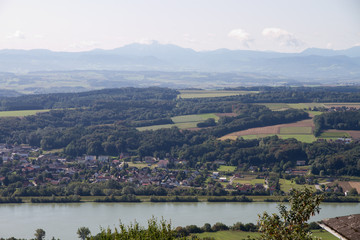 Fototapeta na wymiar Danube Valley