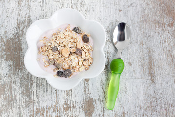 muesli with yogurt