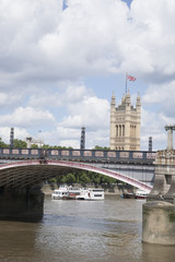 Fototapeta premium Houses of Parliament and Lambeth Bridge; London