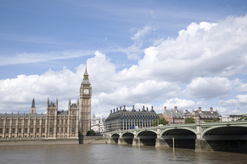 Fototapeta na wymiar Big Ben and the Houses of Parliament with the River Thames, Lond