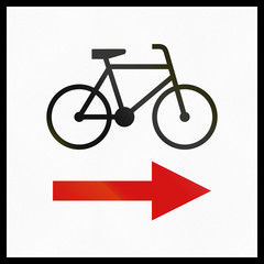 Polish informational sign: Change in direction of regional cycle route
