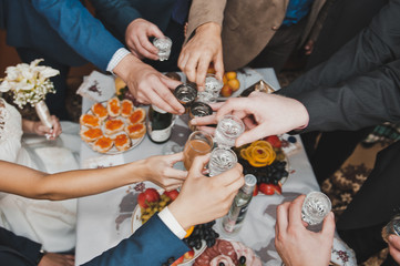 Congratulation on success by means of glasses with wine 2362.