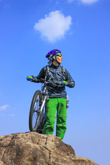 Fototapeta na wymiar mountain bike