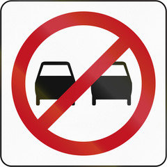 Bruneian traffic sign: No overtaking!