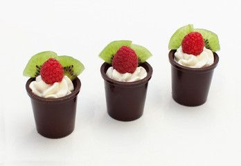 Fingerfood - Mousse im Schokoladen-Cup