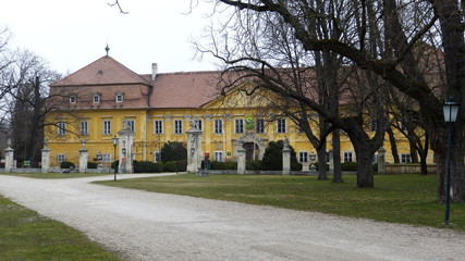 Fototapeta na wymiar Schloss Marchegg