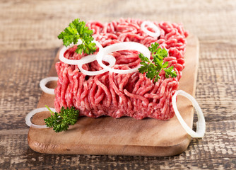 minced meat with onion