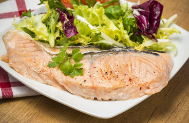 Rodajas de salmón a la plancha