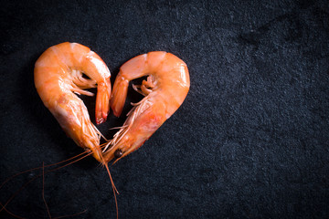 Heart shape shrimps - 81102308