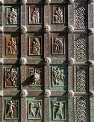 Ravello_Dom_Bronzeportal