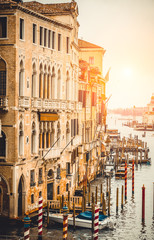 Naklejka premium canals in Venice