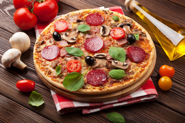 Italian pizza with pepperoni