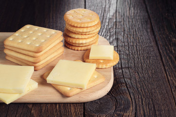 Cracker cookies with cheese