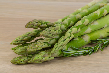 Raw asparagus