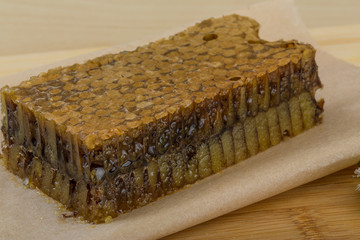 Honey with comb