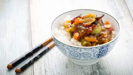 Rice with sweet and sour vegetables - Reis mit süß-sauren Gem