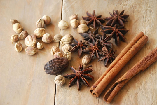 spices for chinese food boiled