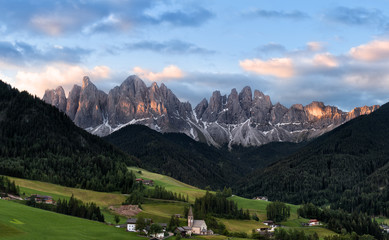 Fototapeta na wymiar Panorama of Geisler (Odle) Dolomites Group