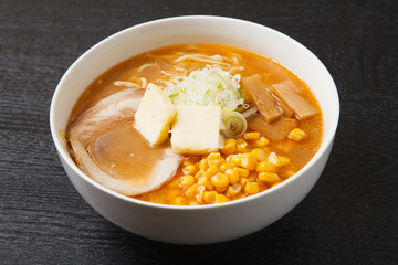 味噌バターコーンラーメン