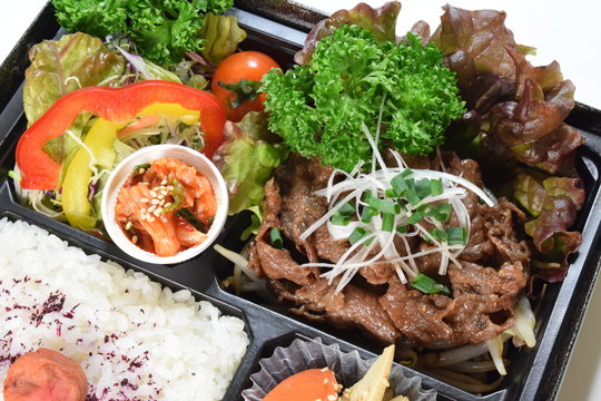 焼肉弁当 の画像 379 件の Stock 写真 ベクターおよびビデオ Adobe Stock