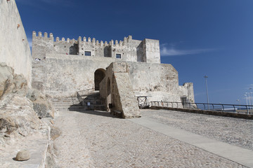 Castillo de Guzman el bueno
