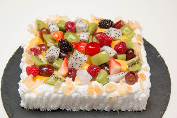 Fruits cake fresh cream