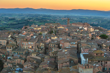 Fototapeta premium aerial panorama of the Tuscan medieval town of Siena, Italy