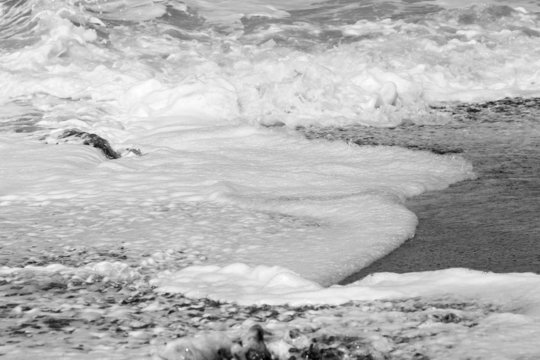 Fototapeta écume de mer en noir et blanc