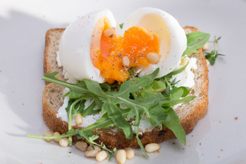 sandwiches with eggs