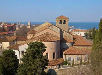 Fototapeta na wymiar Kathedrale San Giusto in Triest / Friaul / Italien