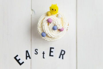 Easter Letters and Cupcake with Little Chick