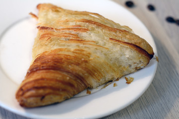 eastern samsa on the plate