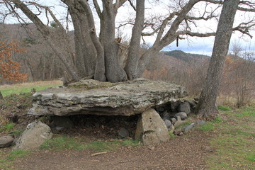 dolmen en Auvergne
