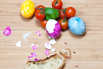 Egg, bread, tomato, wooden board, organic