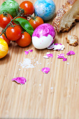 Egg, bread, tomato, wooden board, organic