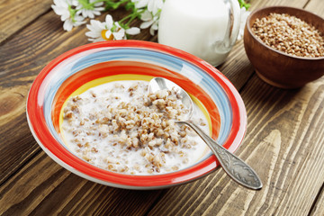 Buckwheat porridge with milk