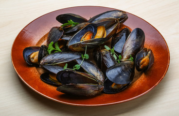 Boiled mussels