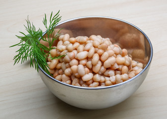 White canned beans