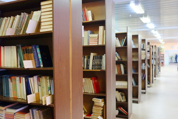 library setting with books and reading material