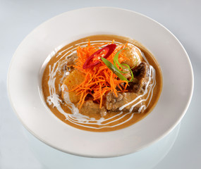 massaman beef curry