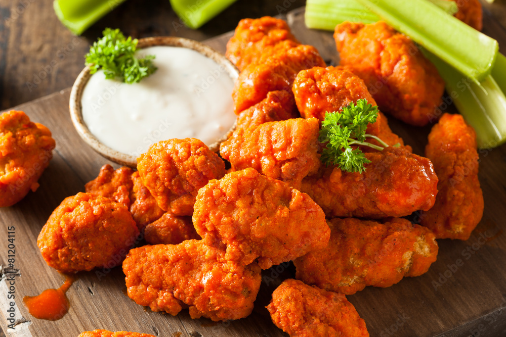 Poster Hot and Spicy Boneless Buffalo Chicken Wings