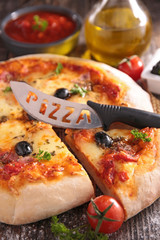 baked pizza