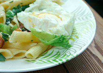 Penne Florentine