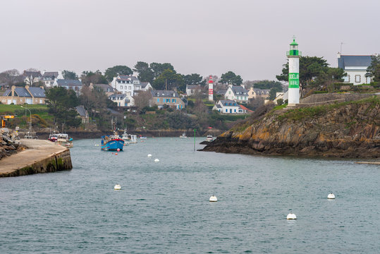 Port de Do&euml;lan et Phare de Do&euml;lan (GR34) - Clohars Carno&euml;t en Bretagne